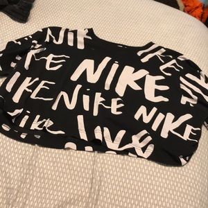 nike crop top